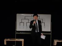 普段大喜利をしない俳優陣を相手に進行を行ったカリカ林。個性的な出演者たちの言動はツッコミどころ満載の様子だった。