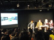 ライブでは、スクリーンを使って「SPIDER」のデモンストレーションを実施。