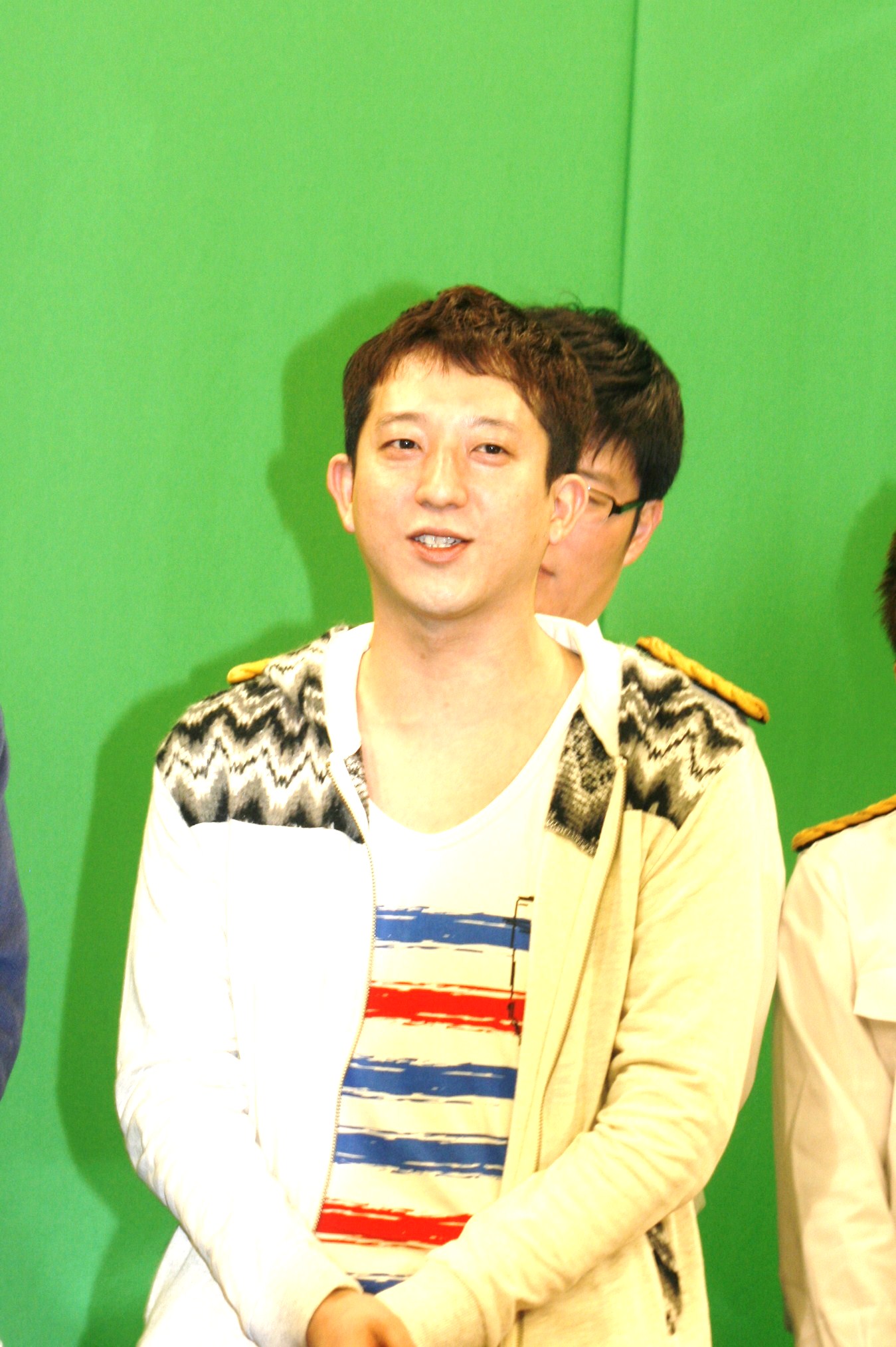 「旅に必ず持っていくのは下痢止めです」と話したサバンナ高橋。