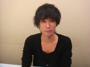 オフィシャルブログには稽古の様子なども綴られているのでチェックしてみよう。(c)吉本興業