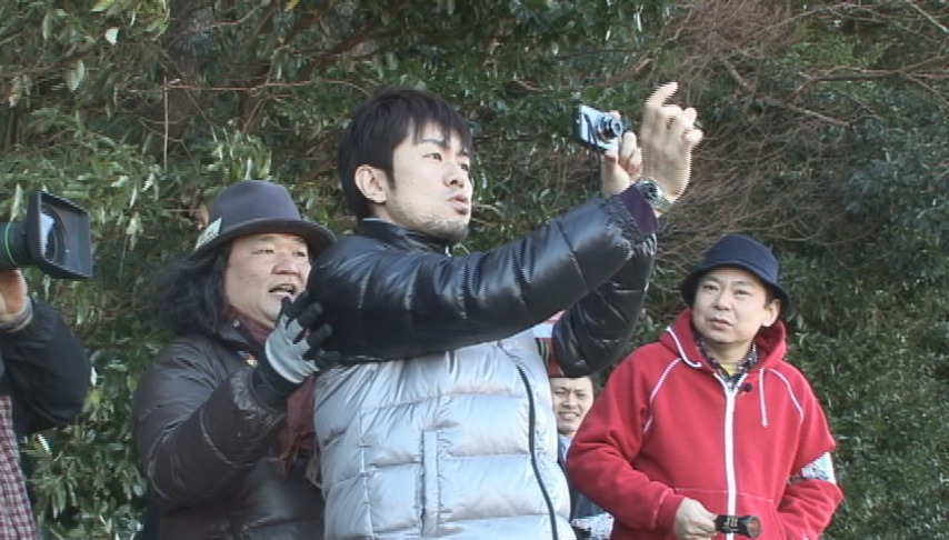 トラベルライター、鉄道写真家、そしてあのホリプロマネージャーなど“鉄道6賢人”が教えるひたちなか海浜鉄道の楽しみ方に鈴木と土田が巻き込まれていく。