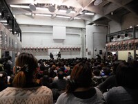 会場には多くの生徒が来場。