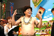 「勝手に発売するなんて許せない！」と怒りを露にするアダモちゃんこと島崎俊郎。