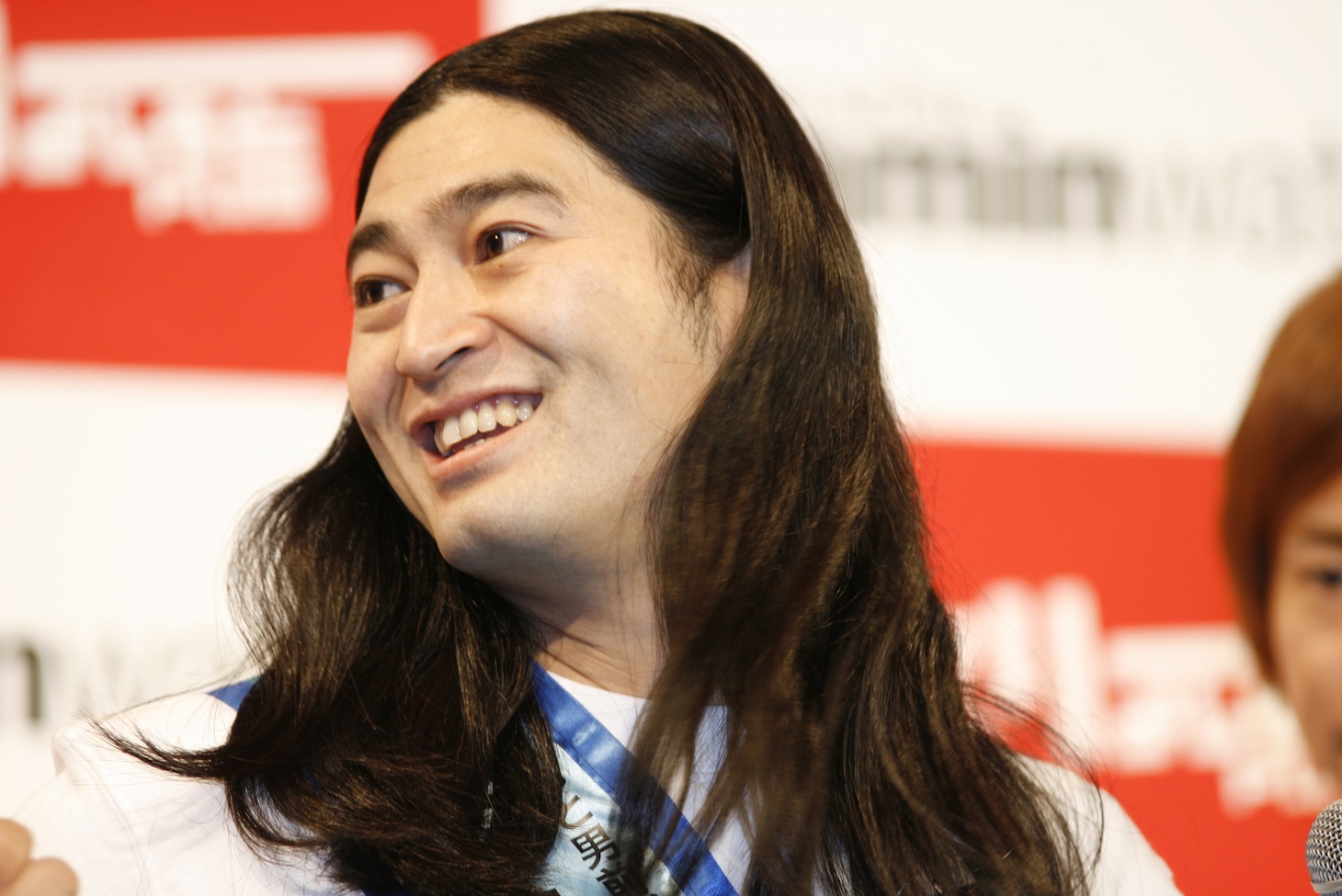 やせたら男前で賞を受賞したハイキングウォーキングQ太郎。