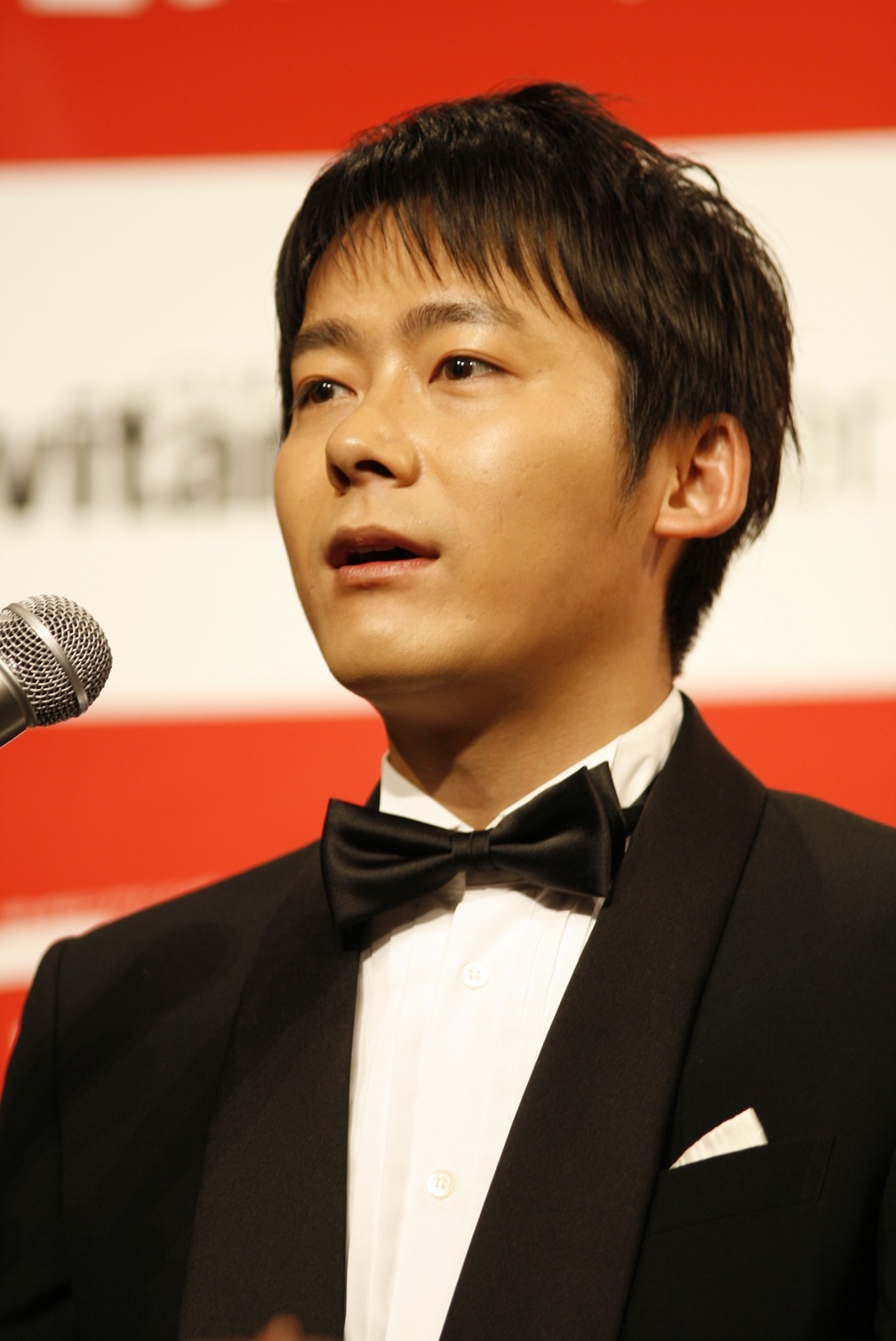 男前3位のロザン菅。