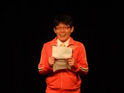 生徒の答えすべてに必死のフォローをし、誰よりも笑いをとっていたずん飯尾先生。生徒が答えを書いている際の間を埋めることが苦痛で、途中「（相方の）やすちゃんがいりゃぁなあ、もう」と嘆く場面も見られた。