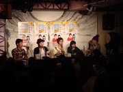 トークイベントの様子。(c)吉本興業