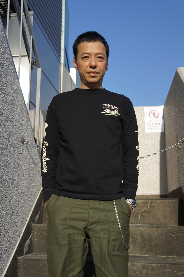 「板尾日記6」発売記念サイン会に登場した板尾創路。