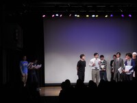 速水は2問目に自信満々で回答しようとするも、お題にフライングするというミスをしてしまった。