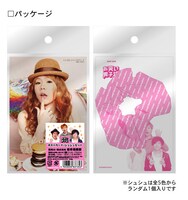 「お笑い男子校 ポストカード・シュシュセット」のシュシュパッケージ。シュシュは全5色からランダムに1個がセット。ポストカードは全3種類。価格は735円。