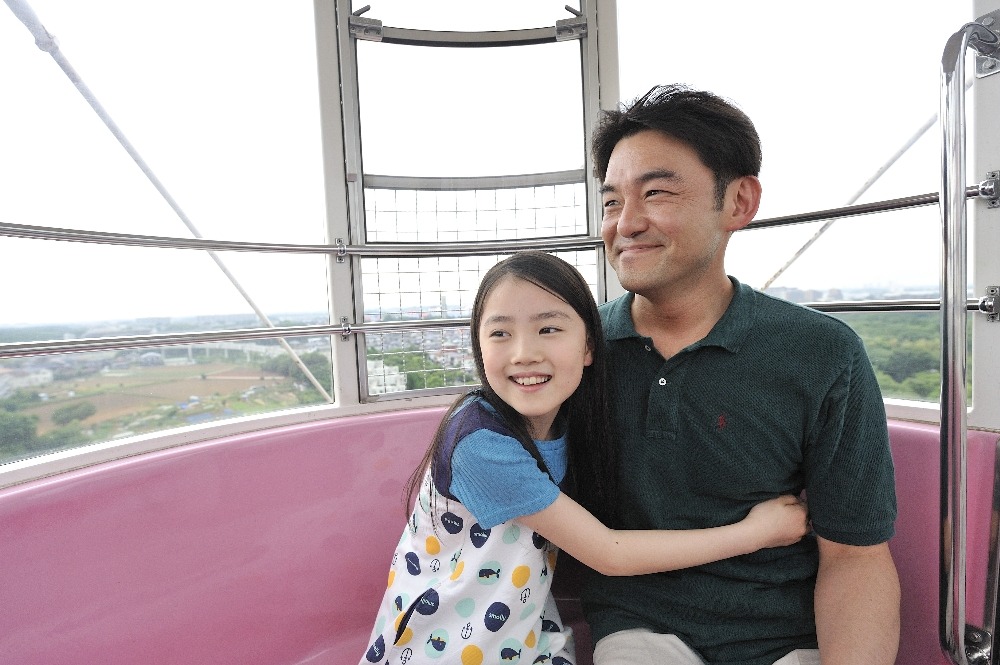 映画「それでも花は咲いていく」。5月7日（土）より東京・テアトル新宿、キネカ大森をはじめ、全国順次ロードショー。(c)2011「それでも花は咲いていく」フィルムパートナーズ