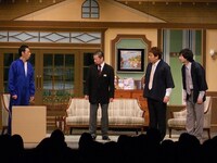 木村は旅館のイメージアップのためにマスコットキャラクターの制作を依頼。しかし、着ぐるみ業者の板尾が持ってきたのは……。板尾のとぼけた台詞に、観客も爆笑。