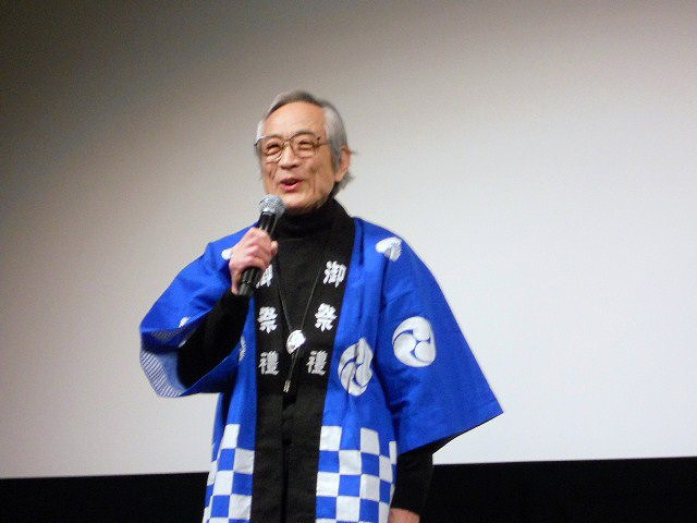映画には飯島監督ならではのキャストが勢ぞろい。「金曜日の妻たちへ」シリーズの竜雷太、「ウルトラマン」の黒部進など、味のある役者陣が時を経て“セカンドライフ”というテーマに臨んでいる。