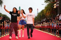 株式会社ディーエイチシーからは、ハイキングウォーキングが出席。