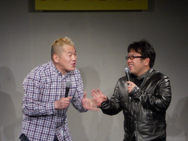 キャイ～ンは、5月27日から29日まで紀伊國屋サザンシアターにて単独ライブ「キャイ～ン LIVE2011～41才の春だから～」を開催。6月3日にはDVD「キャイ～ン20周年記念ＬLIVE『キャイニングイレブン』」が発売される。