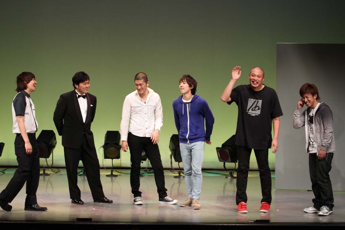 エンディングでは、「見事に中年のファンが多い」というエハラが「久々に黄色い歓声を受けた」とコメント。数々のVTRに登場したおにぎりは「やらされてるだけ。みんなお笑いを頑張ってる」と自らをフォローした。