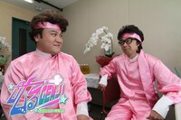 楽屋では叱るGENJIの2人が「これはいけませんよ～」と、さまざまな物事にお説教。(c)ABC