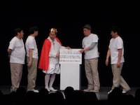 「RGと好きなバンドを語る会」でKATZEを取り上げたRG。野性爆弾・川島が逃亡、フリップの字が小さすぎるなど問題が続出。しかしこの後まさかの盛り上がりを見せた。