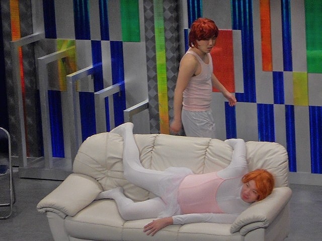 カツラ姿の2人を見た菊地は「マンガ『ONE PIECE』のナミと叶美香さんみたい」と例えた。