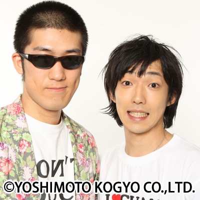 ブレーメン。“スター関根”が登場するネタでは、グローバルなスターが予想を遥かに超える提案やメッセージを披露。一方“関根”が登場する漫才では、テンポのよい柔らかな漫才を披露。