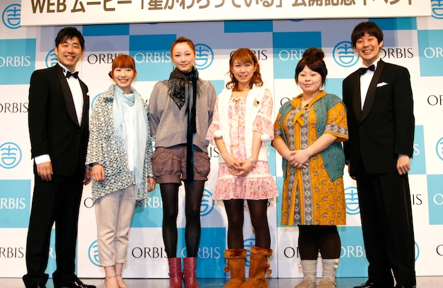 WEBムービー「星がわらっている」公開記念イベントに登場した、あべこうじ、小泉エリ、ちすん、桜 稲垣早希、渡辺直美、佐久間一行（左から）。