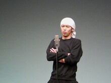 ゲストのキャプテン渡辺。まだモグラ芸人を自称しているが、4月20日（水）には「クイズ！ヘキサゴンII」に出演。4月17日（日）はBeach Vで行われるライブ「第73回SMAトライアウトライブ（笑）」にも出演する。