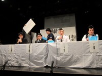 急に大喜利大会となった記者会見。お題は「こんな新メンバーは嫌だ」。
