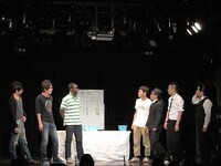 「面白いとわかっている松尾の企画を自分のライブで実行」というイーグルの斬新かつ画期的な方法にメンバーも爆笑。