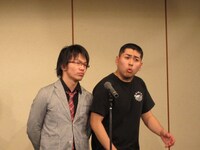 マナーについての漫才を披露したコークス。電車の中で見かけた非常識な行為を怒るかと思いきや、まさかの角度からコメント。マンガ「美味しんぼ」情報も外せない。