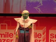 「地球人の奴らにナメックジョークを見せてやる」と登場した渡部一丁。何かにつけて孫悟飯のことが気になる様子。