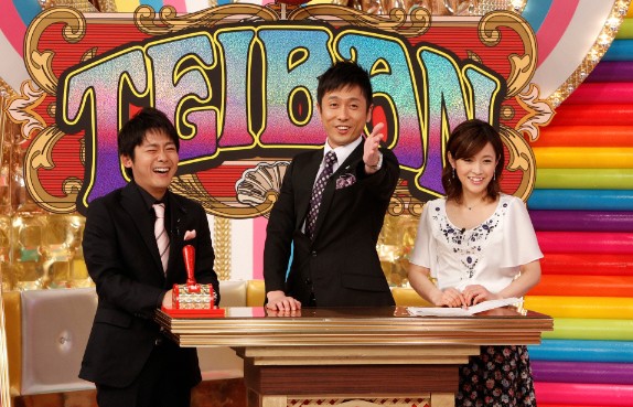 前回放送の際は「番組では色々な“テイバン”だけでなく、宇治原と僕との距離感も見てください（笑）」とコメントしたロザン菅。果たして2回目となる今回の距離感はどうなっているのか。(c)KTV