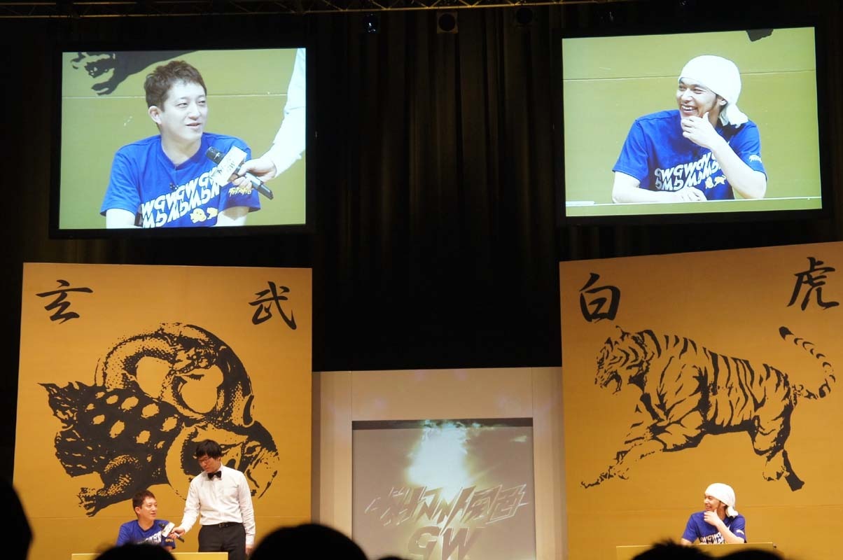 サドンデスでの決着となったサバンナ高橋とキャプテン渡辺。サドンデスの間、高橋は「机をコンコン叩く」「『ンンン』と言う」「小声で『スベれ』と言う」などの手段で渡辺の思考を妨害。