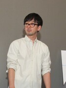 「ヒヤシンス」の主役を演じた滝藤賢一。1人での撮影が多かったため常に前田と一緒に役の相談をしたというエピソードを語った。