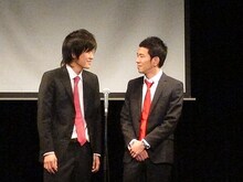 いつものように漫才を始めたかに見えた笑撃戦隊。しかし様子のおかしい柴田。彼の身に起こったこととは。