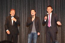 笑い飯は同劇場で単独ライブを行った際に、出演した外国人がセリフをほとんど台本通りに言えず、アドリブで「スミマセン」と言われライブ全体が残念な空気になったことを明かした。