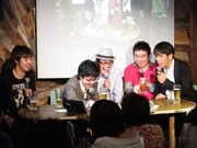 大輪教授の自慢のケータイを使ってTwitterをチェック。「くじらに質問ある人は送ってください」と言うと、「嫉妬するくらいいじられ上手な人は誰ですか？」と質問が到着。くじらは「嫉妬じゃないけど、似てると思ったのはトレンディエンジェル斉藤」と答えた。