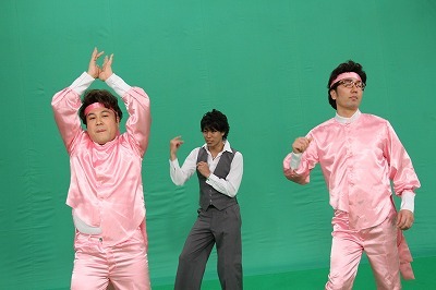 アイドルにダンスは必須。叱るGENJIの振付師兼事務所の社長というSHIOのレッスンも。(c)ABC