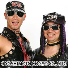 写真はレイザーラモン。左がHG、右がRG。(c)吉本興業