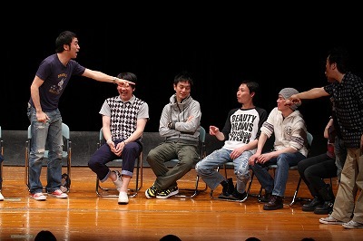 「うちのラーメン屋がなかったらツインカムのこのライブはなかった」とコメントした立役者の五十嵐。ワッキーの登場とともに、当時のさまざまな悪い噂が再燃するも、ワッキーは「でもたくさん助けられたんだよな」と懐かしんだ。(c)フォトプロ