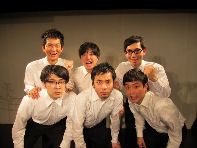 夜ふかしの会（原慎一、三宅知明、鈴木ちるど、砂川禎一朗、大重わたる、鬼頭真也）。6月17日（金）から19日（日）まで、東京・新宿シアターモリエールにてコントライブ「働」を開催。