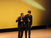 キャン×キャンの漫才では通販番組をモチーフに話が展開。