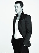 クォン・サンウ GQ JAPAN 2011年7月号 Photo: Hong Jang Hyun (c)GQ JAPAN. All rights reserved.