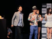 中田は後半画面のダンス関係なく見事なオリジナルダンスを展開。