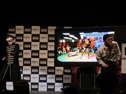 かながわIQは大地の後ろでエアDJ。