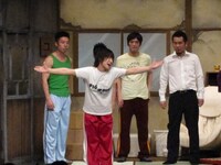 光永はミュージカルモチーフのネタを披露。