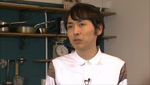 「極める！ 田中卓志の紅茶学」に出演するアンガールズ田中。(c)NHK