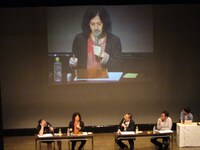 せきしろの企画「接待ナイト」では、6月2日に誕生日を迎えた又吉を接待する大喜利を開催。又吉は金のフリップボードと金のペンで回答。しかし「やりづらい」という結果になった。