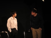 ピテカントロプスは反抗期をテーマに斬新なコントを披露。