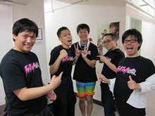 バッファロー吾郎主催の大喜利イベント「ダイナマイト関西」とCOWCOW主催のギャグイベント「秒殺」の初コラボライブ「ダイナマイト秒殺」。優勝は「R-1ぐらんぷり2011」チャンピオンの佐久間一行。