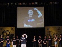 キングオブコメディ今野は、アニメモチーフのギャグを披露。